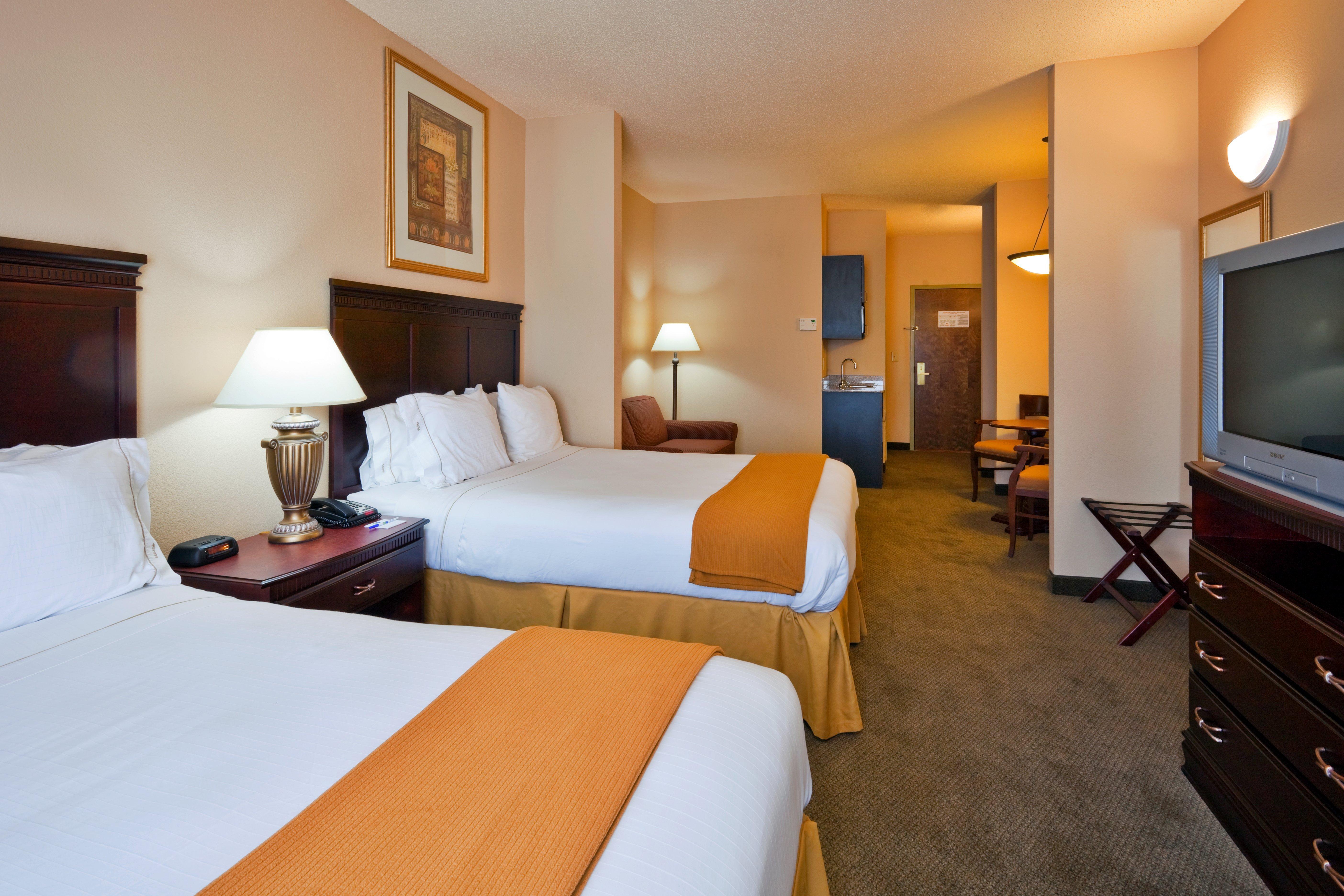 Holiday Inn Express Hotel & Suites Pell City Quarto foto